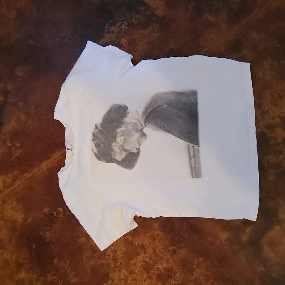 Xs White Tee Shirt With Ghostly Female on Front